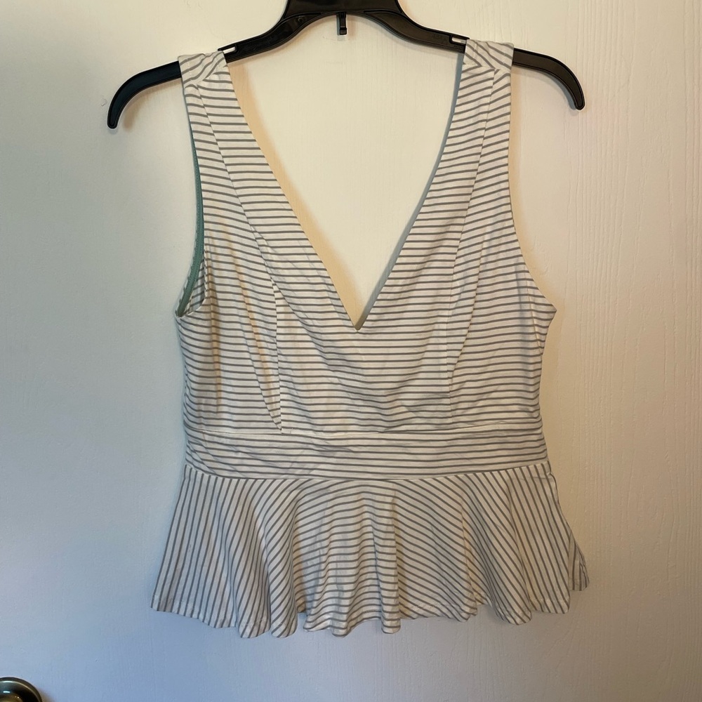 Hem & Thread White Gray Peplum Wrap Tank Top